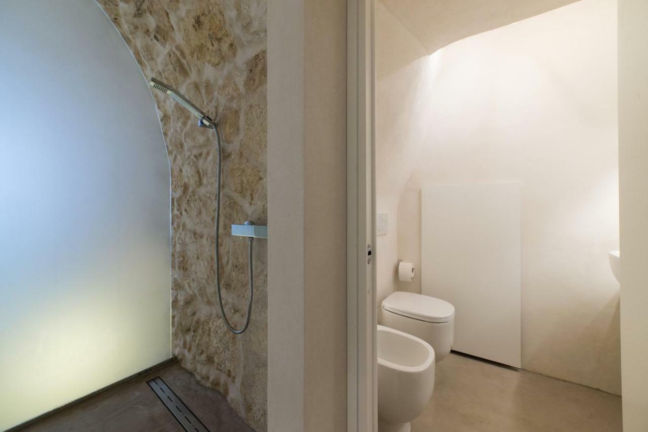 Vittoria Luxury Suite A Ostuni By Wonderful Italy Exterior photo